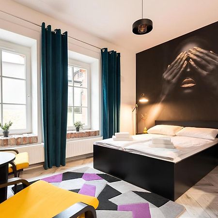 Flatbook - City Center Apartments Waterlane Vintage With Gym Γκντανσκ Εξωτερικό φωτογραφία